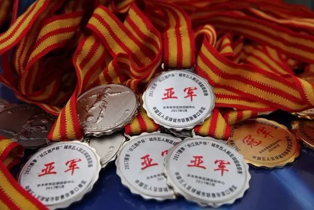隆戈：罗马向米兰求购恩昆库，但遭到对方的回绝